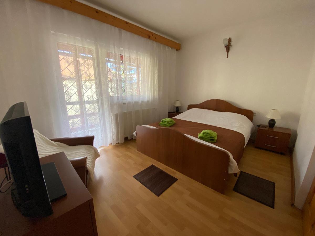 Vila Maris Буштени Экстерьер фото